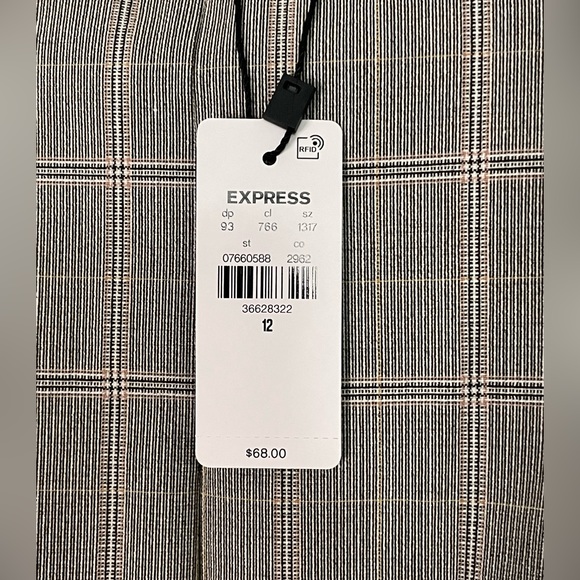 Express skirt. - Picture 3 of 4